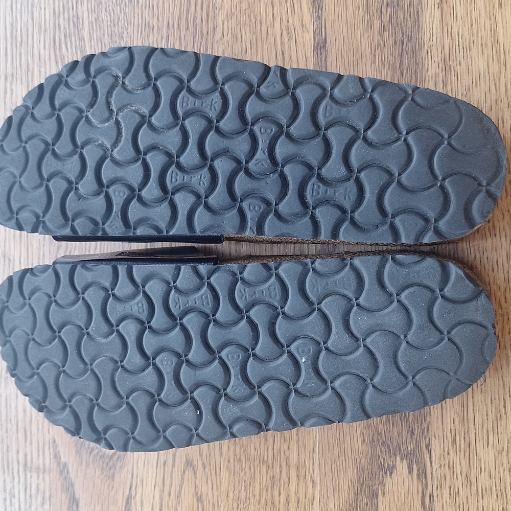 Birkenstock Madrid Patent Leather Slide Sandals 8 - Picture 4 of 9
